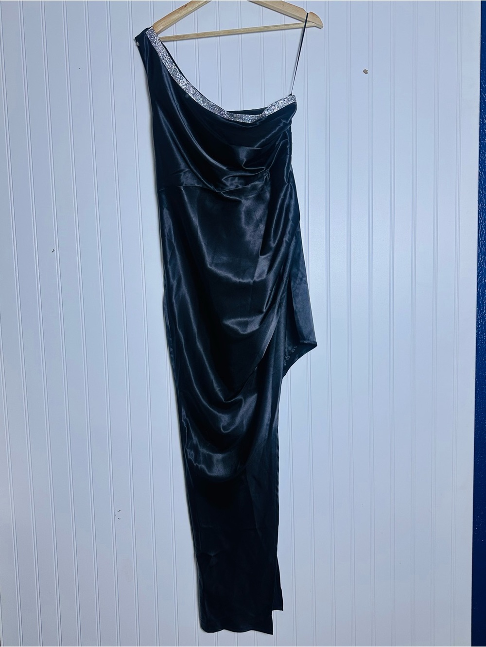 Hello Molly Black One-Shoulder Asymmetric SLEEKEST GIRL MIDI DRESS BLACK L - Picture 8 of 15